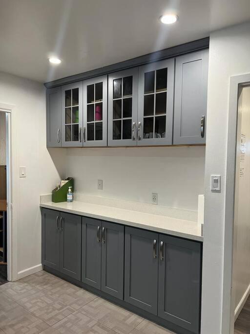Affordable Private Rooms With Shared Bath Kitchen Near Sfo Daly City Kültér fotó