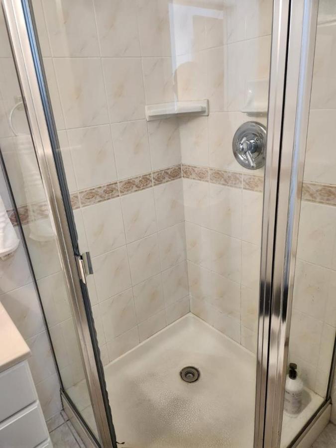 Affordable Private Rooms With Shared Bath Kitchen Near Sfo Daly City Kültér fotó